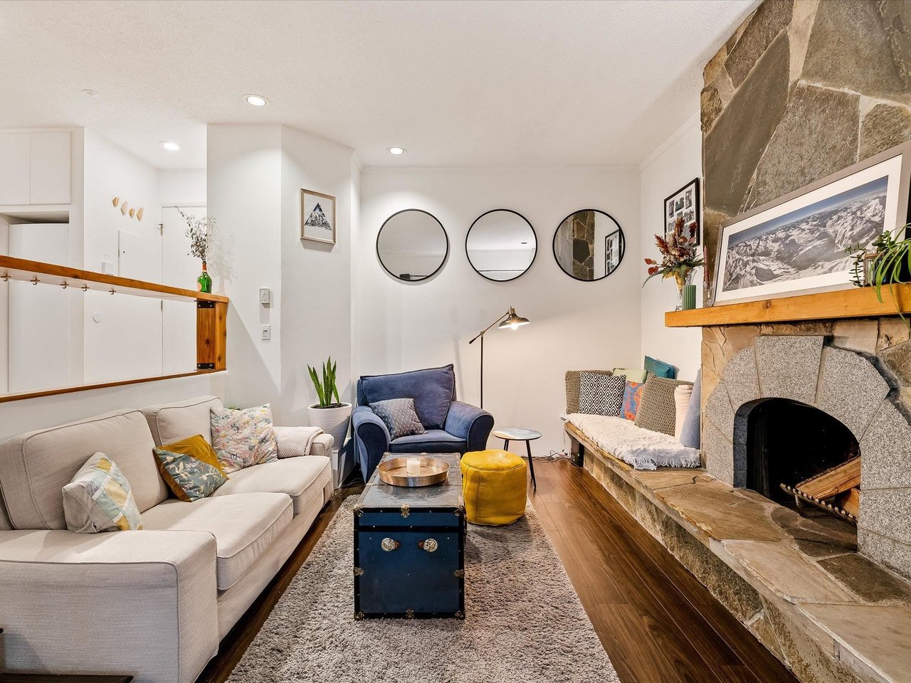 G103-1400 Alta Lake Rd