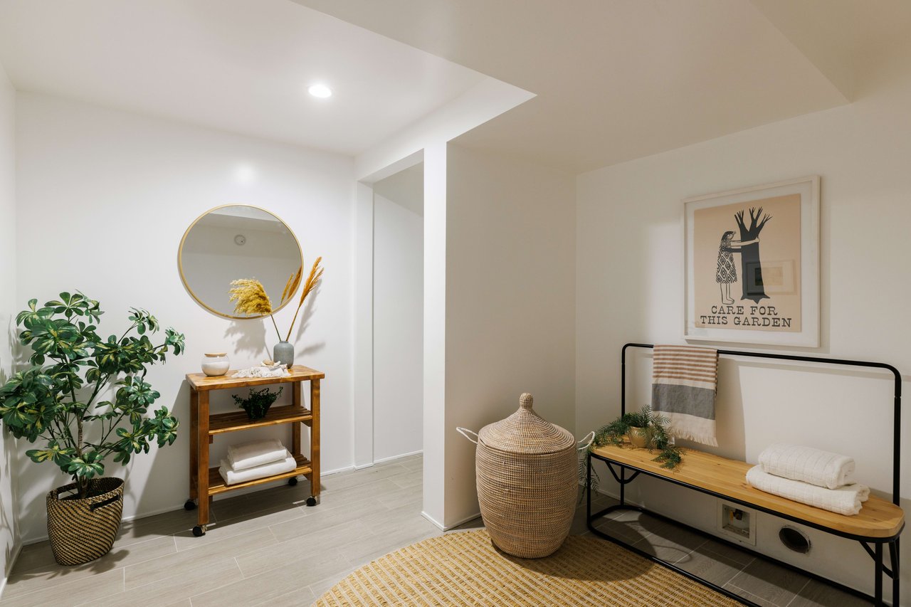 A Reimagined Silver Lake Bungalow