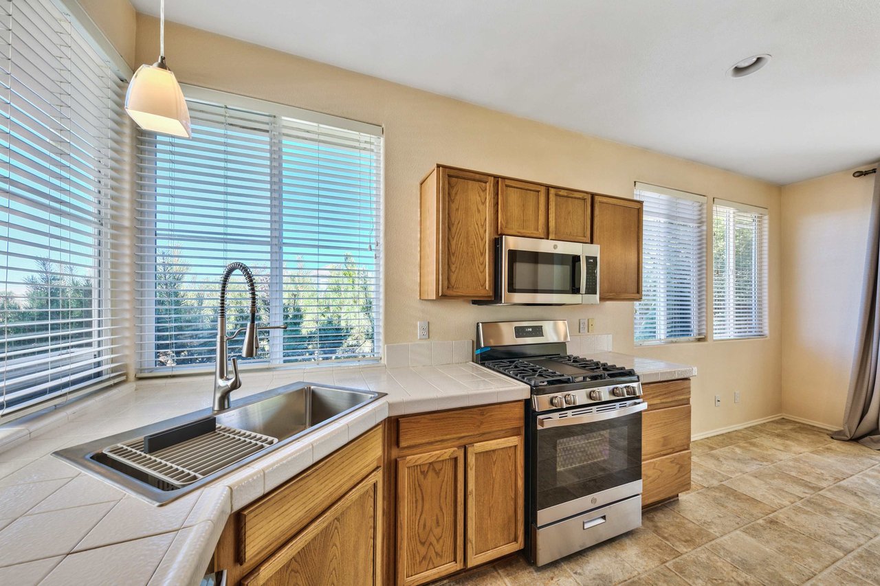 3710 Herons Landing Dr