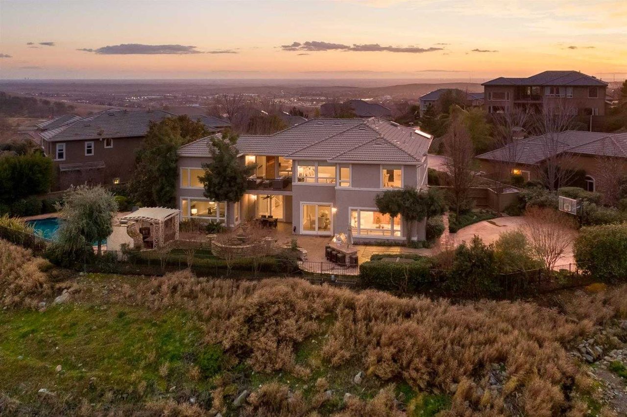610 Liguria Court