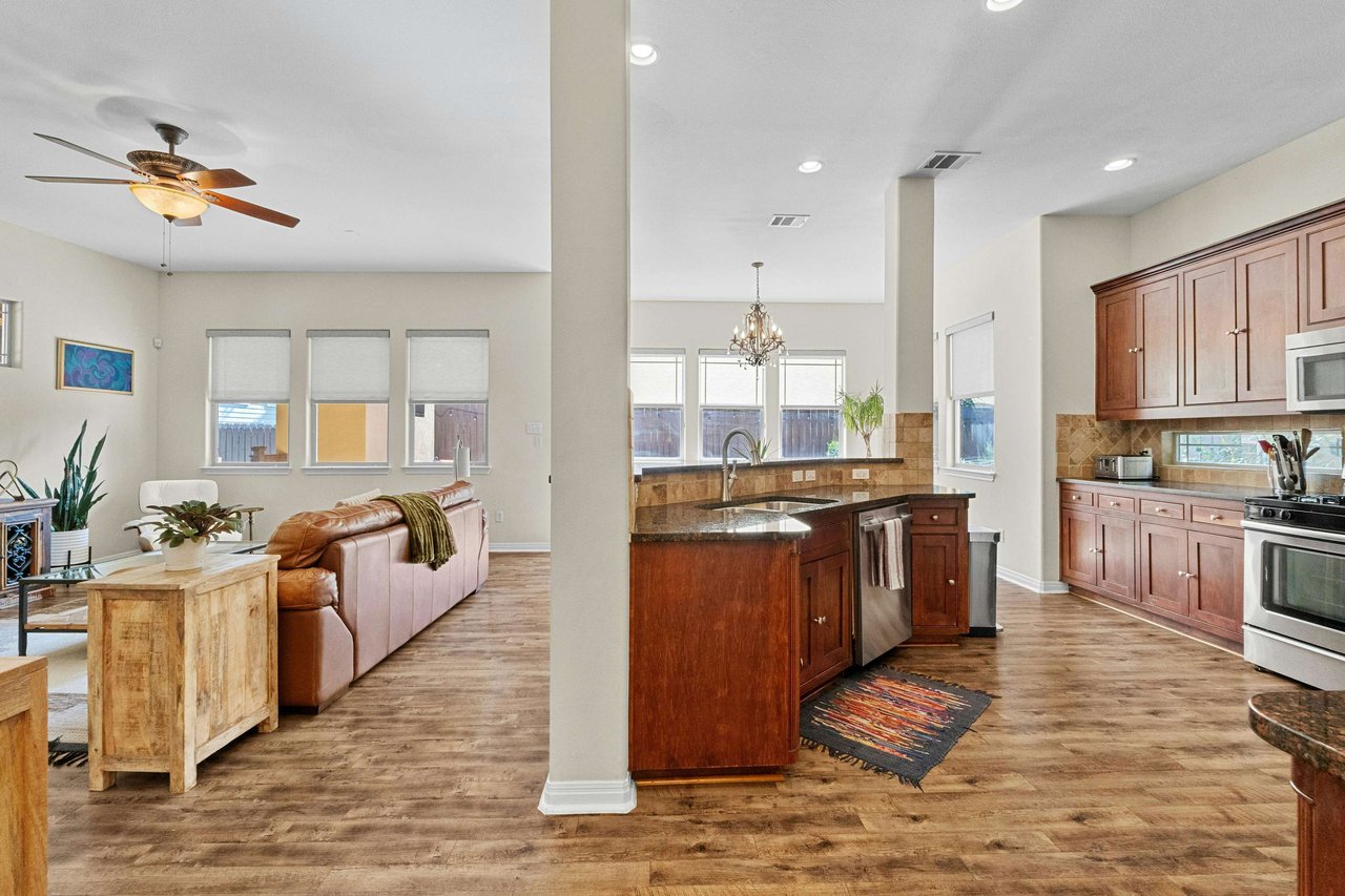 Modern Crestview Two-story Home: Updated Primary Bath, New Roof – Investor Friendly!