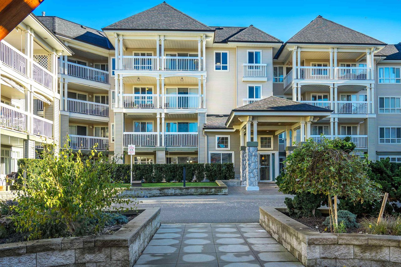 304-22022 49 Ave
