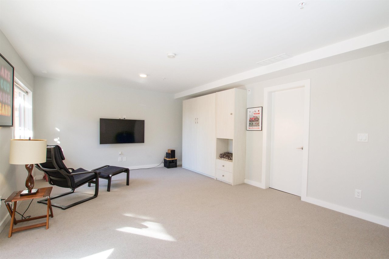 4-41333 Skyridge Pl