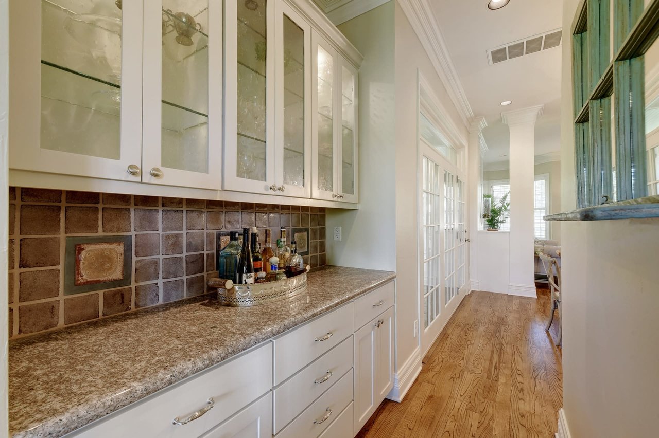 4505 Elkwater Cv