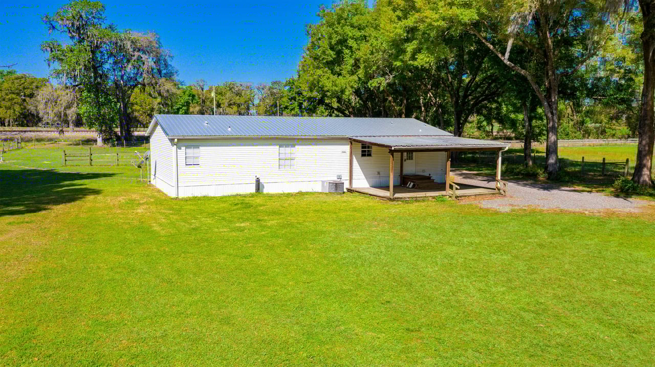 19506 PULLMAN LANE