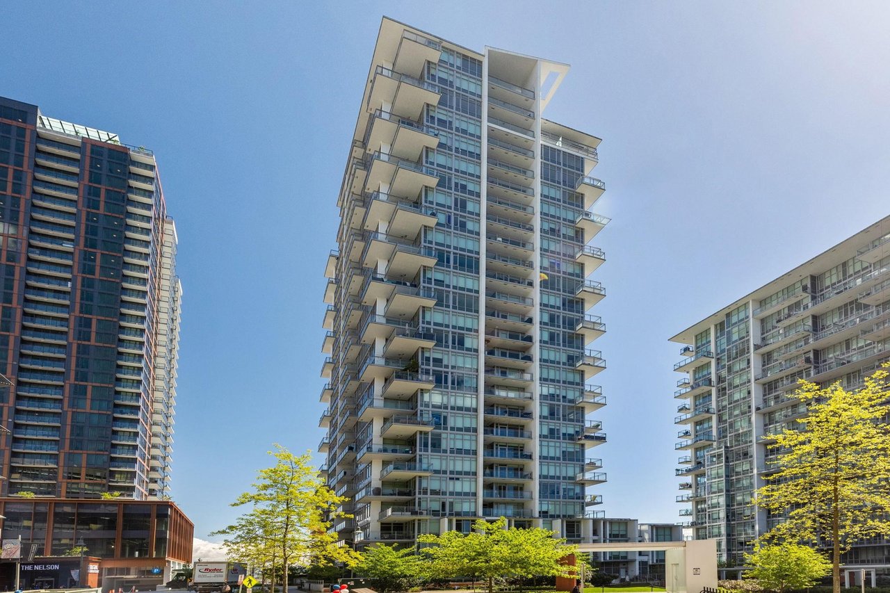 1602-258 Nelson's Court, New Westminster