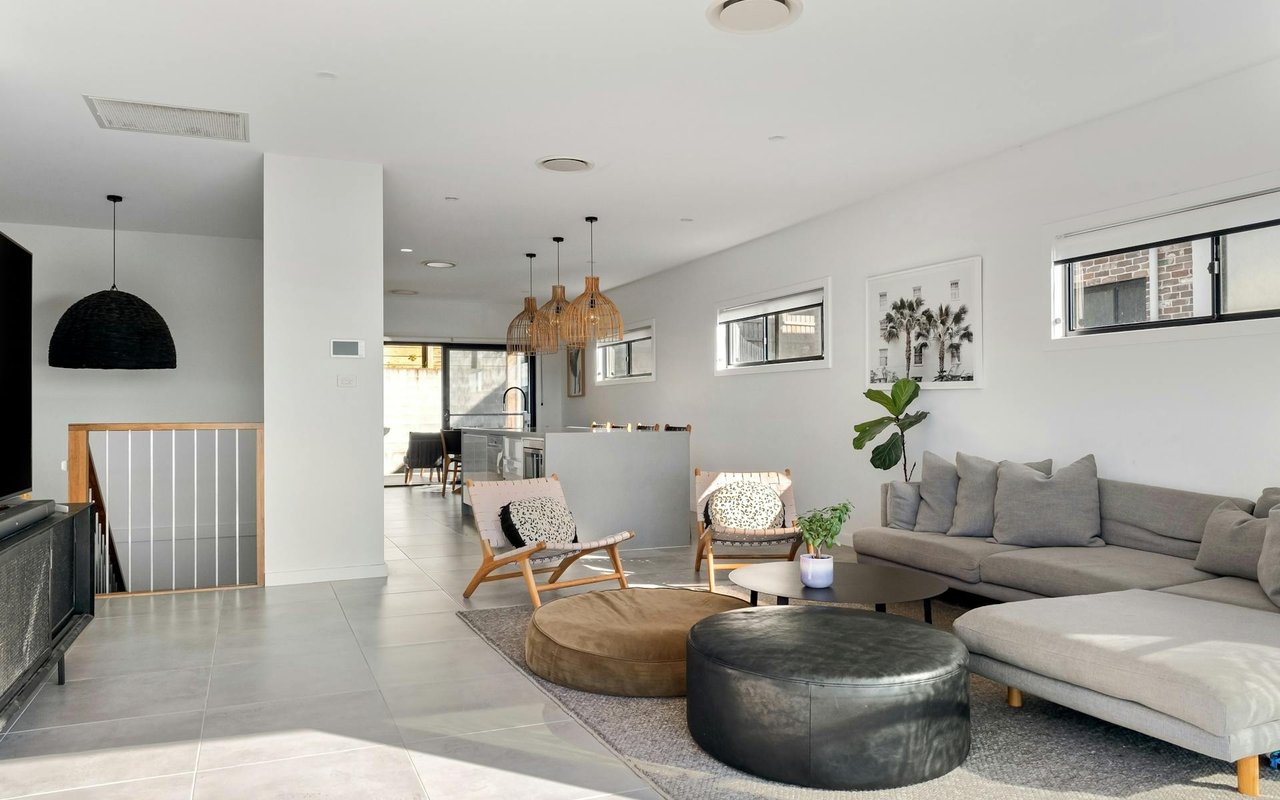 9 Reasons To Buy A Home In The Fall