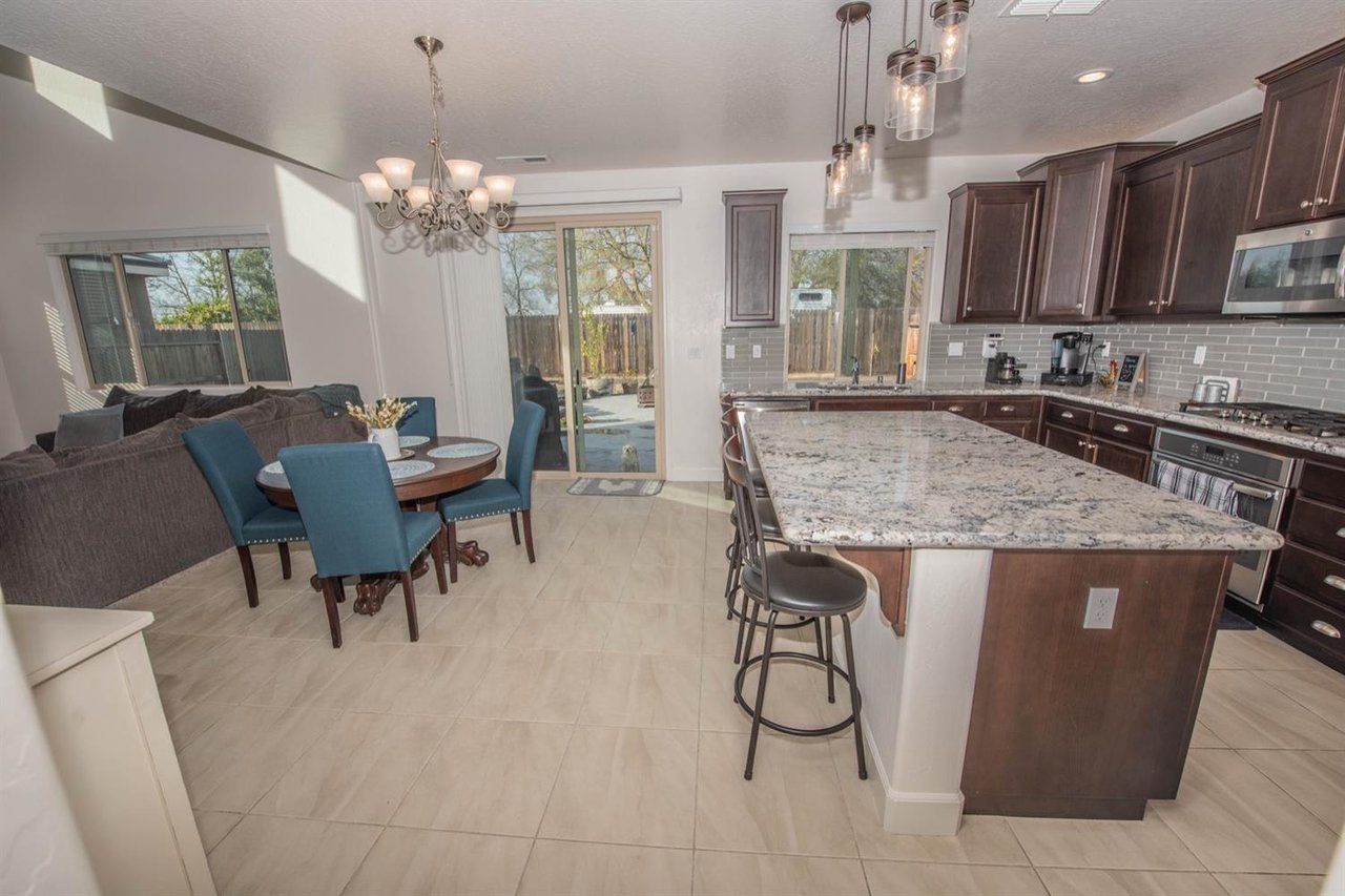 3447 Brimhall Ln