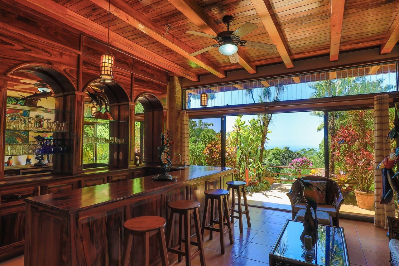 Lush Garden Multi Home Estate, Dominical, Puntarenas
