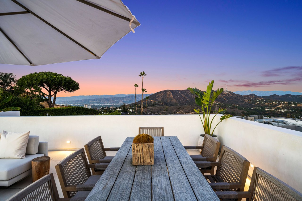 The Apex HH | 7115 Macapa Drive