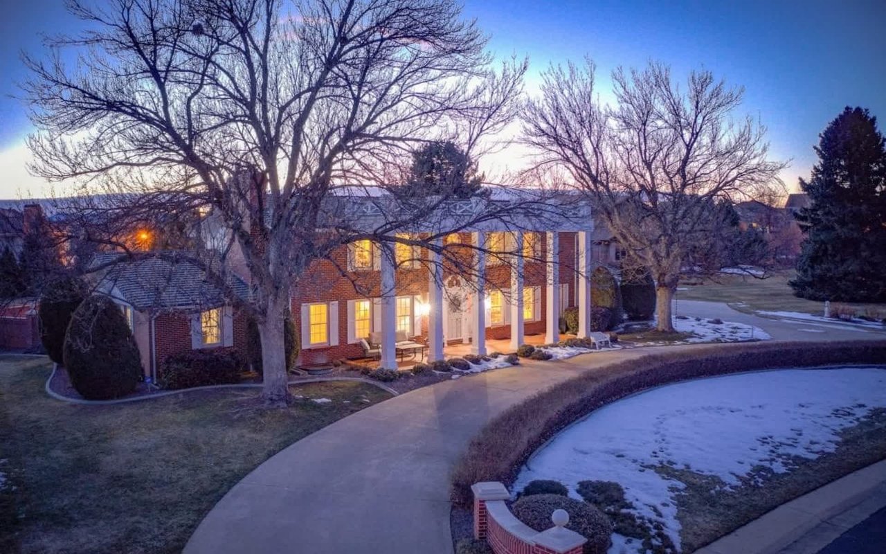 Broomfield Estate with Lakefront Access