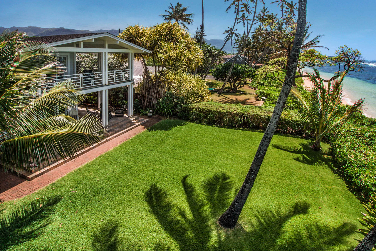 Modern Mokuleia Beachfront