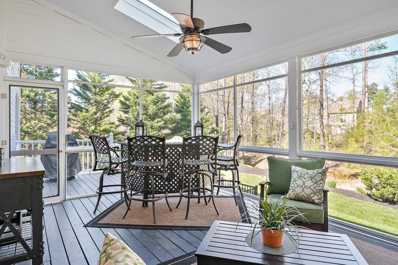 3731 Riverdowns North Drive