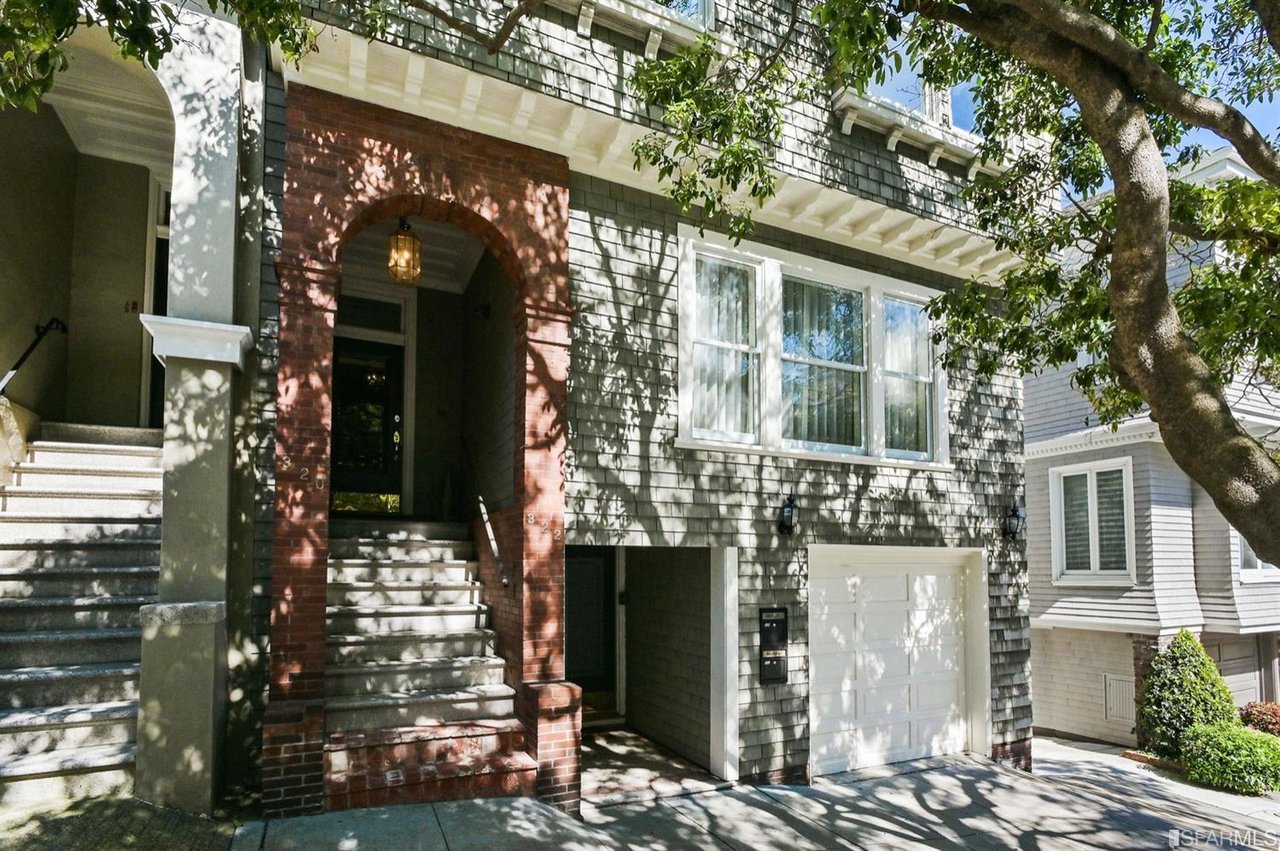 320 Maple Street