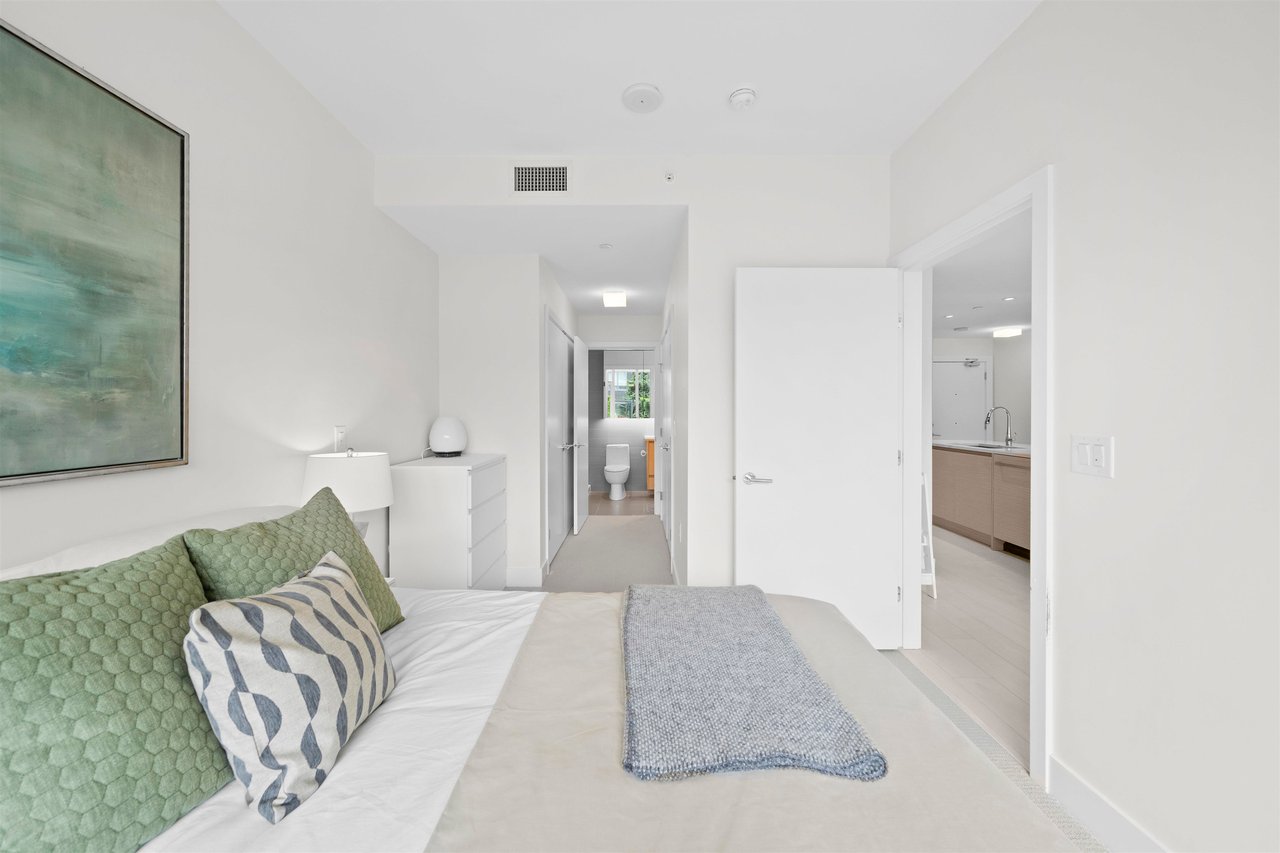 208-3538 Sawmill Cres