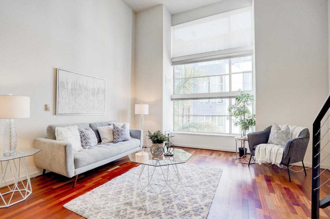 175 Bluxome ST 210
