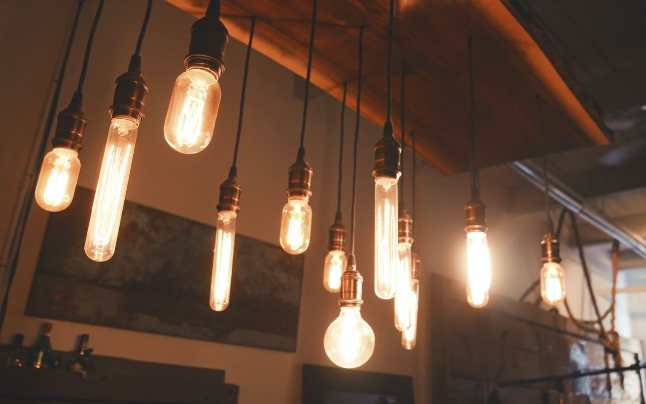 TIPS FOR GETTING YOUR HOME READY TO SELL