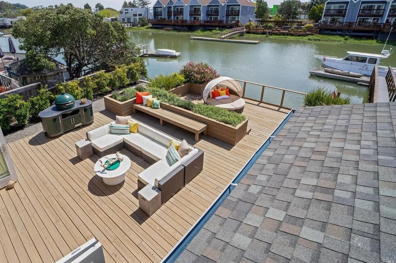 164 Riviera Circle