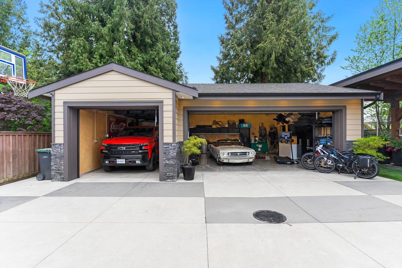 1720 Grover Ave