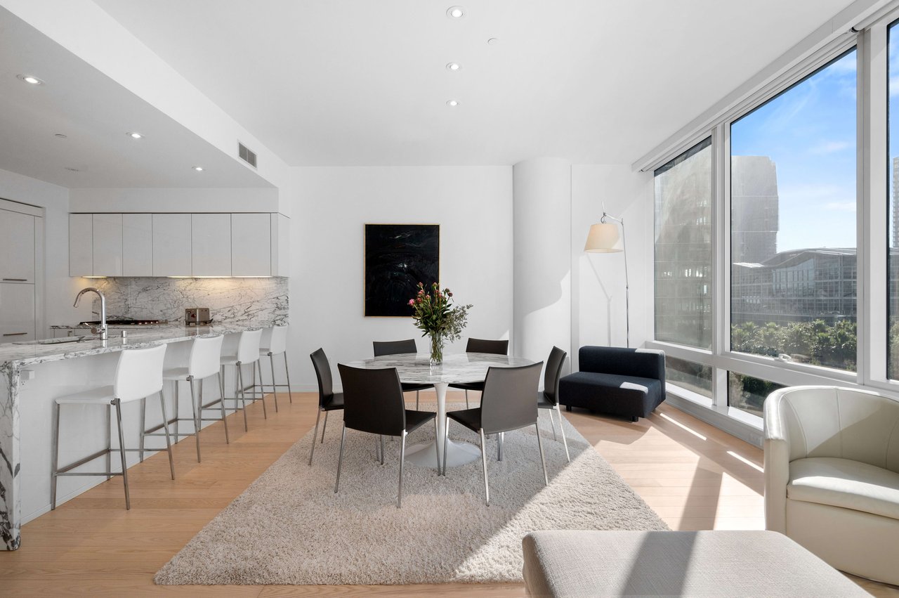 Extraordinary City Residence Penthouse