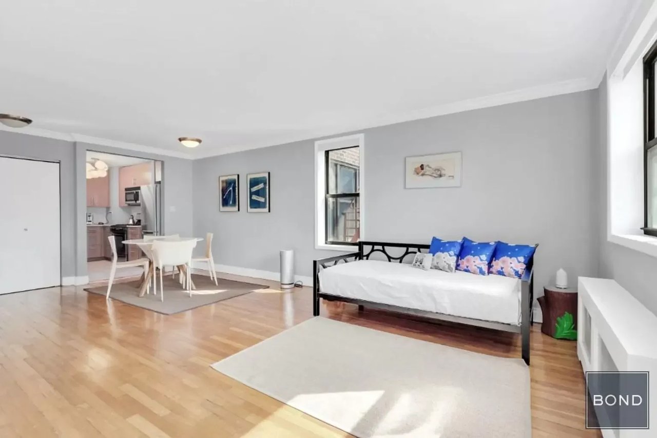37-30 73rd St, #2H