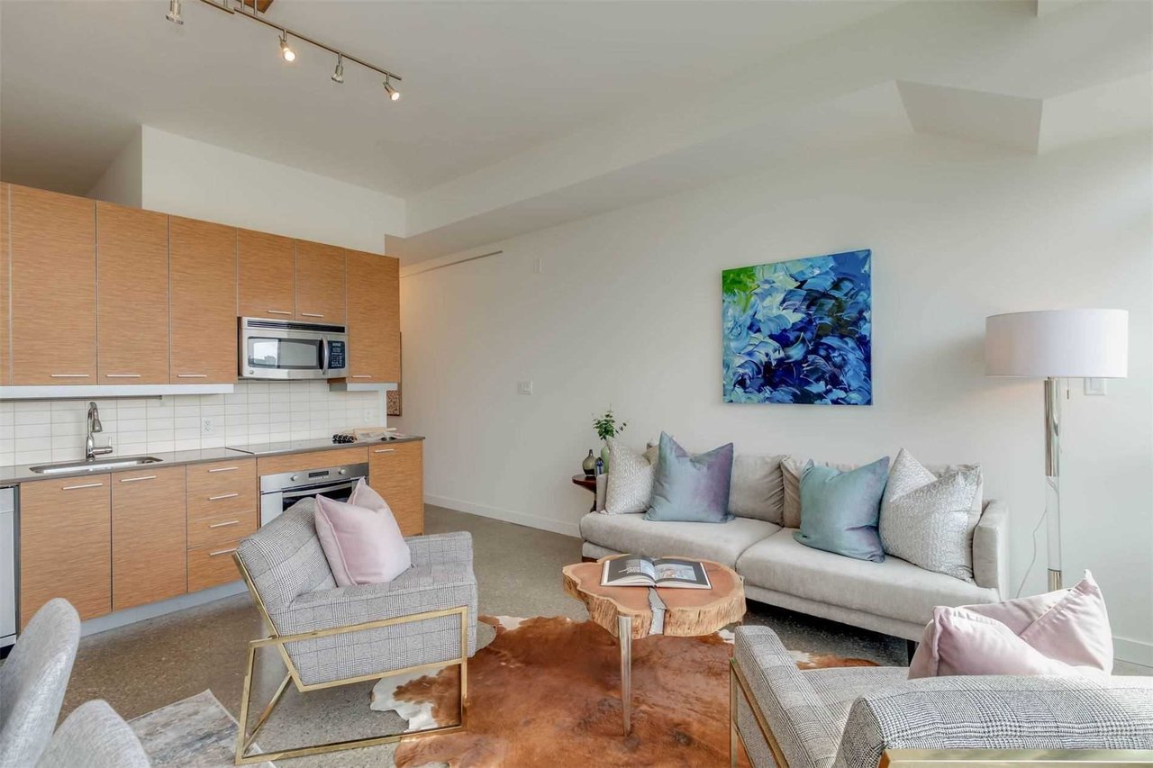 CORKTOWN DISTRICT LOFT