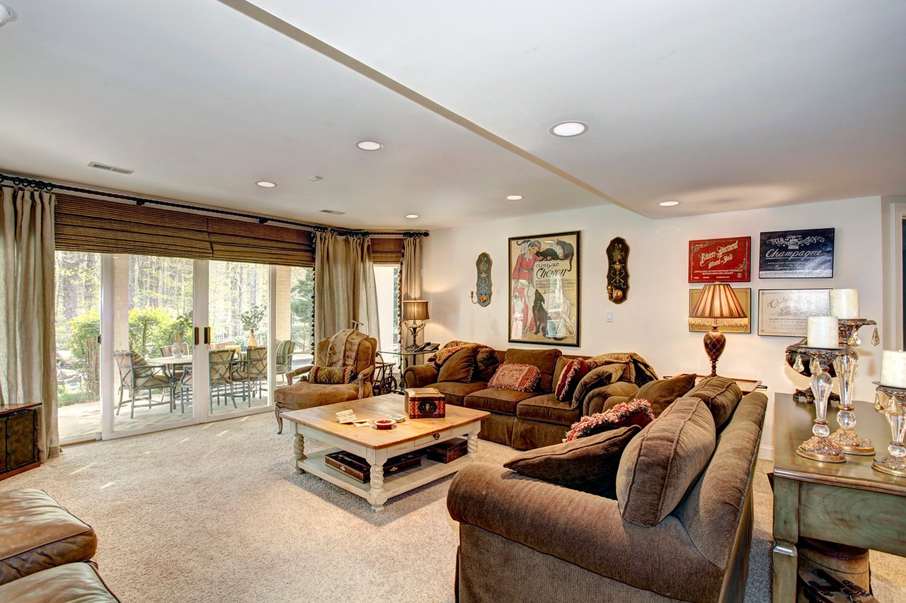 9612 Eagle Ridge Dr