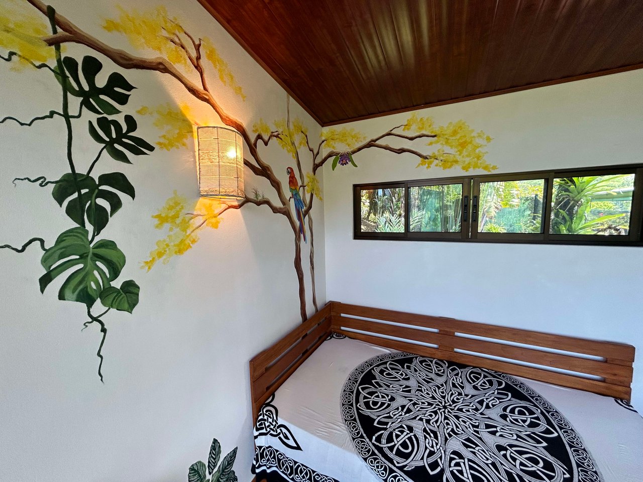 Casa La Luna, Cozy Home in Platanillo on 8 Acres of Land!