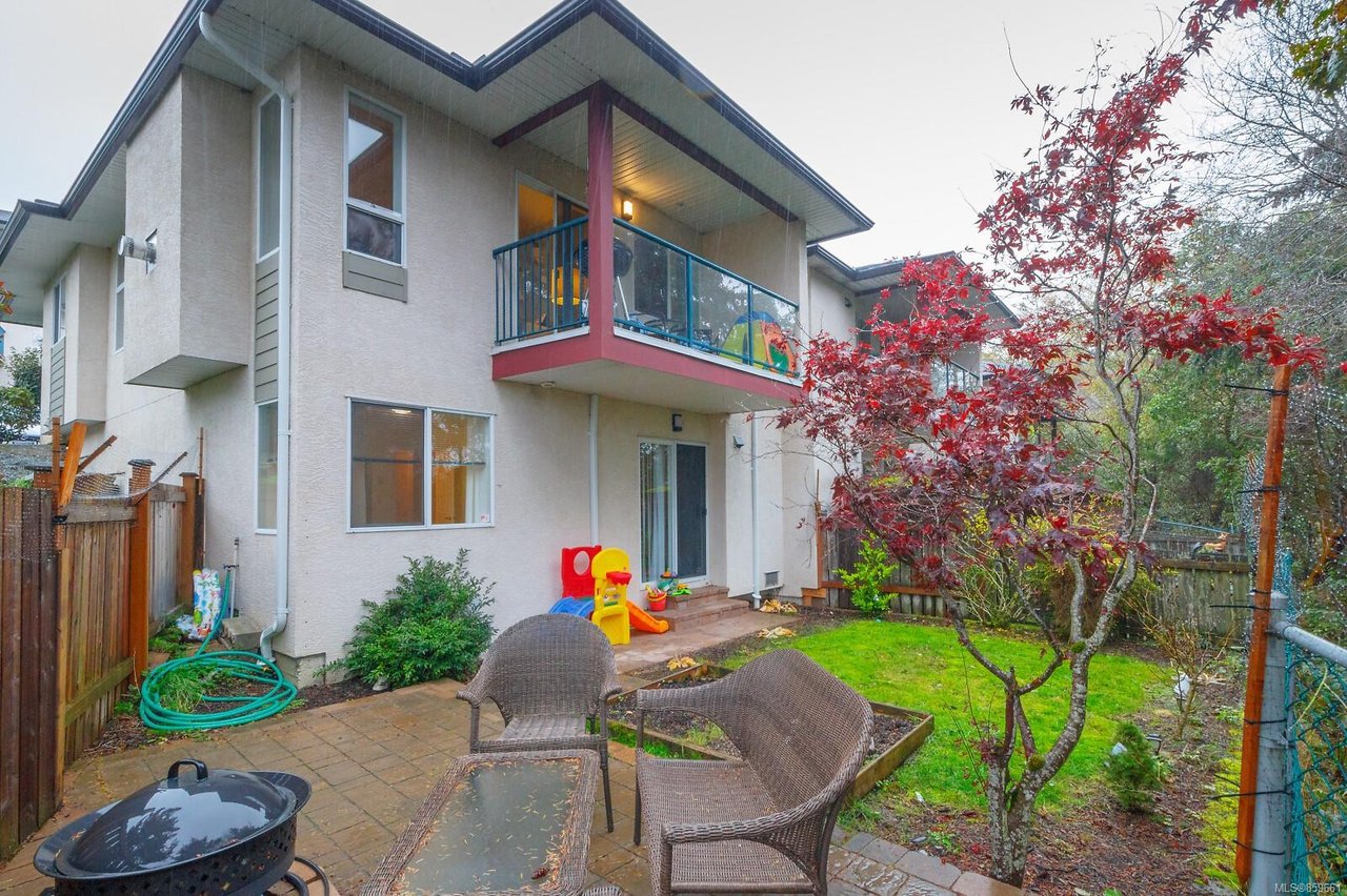31-300 Six Mile Rd, View Royal