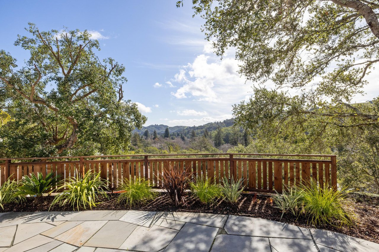 30 Garden Rock Road, San Anselmo