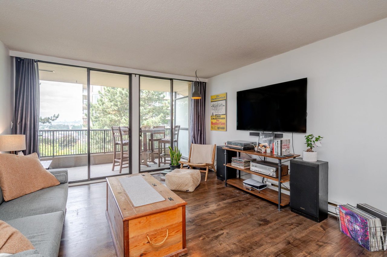 405-3760 Albert Street, Burnaby
