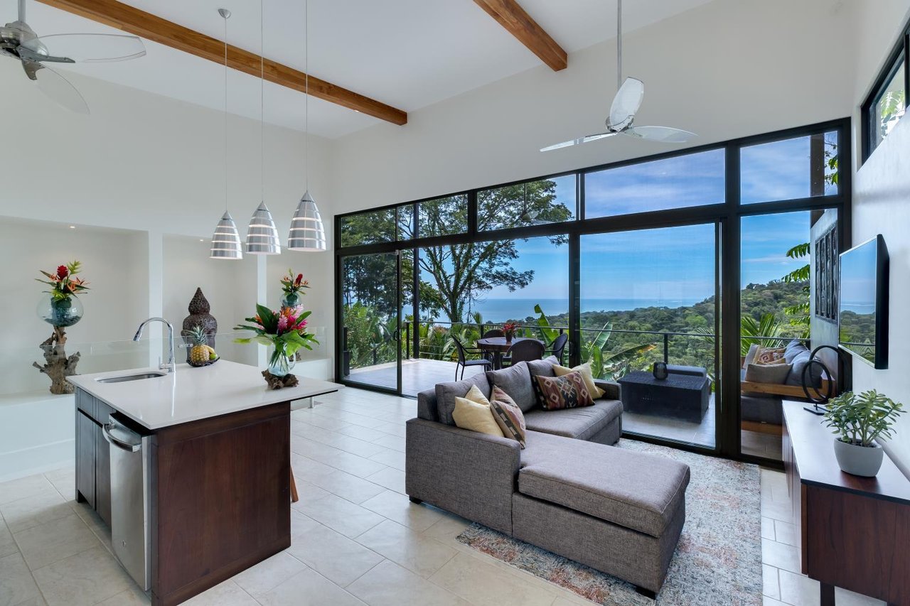 Villa Santo Vida, 4 Bed, Ocean View