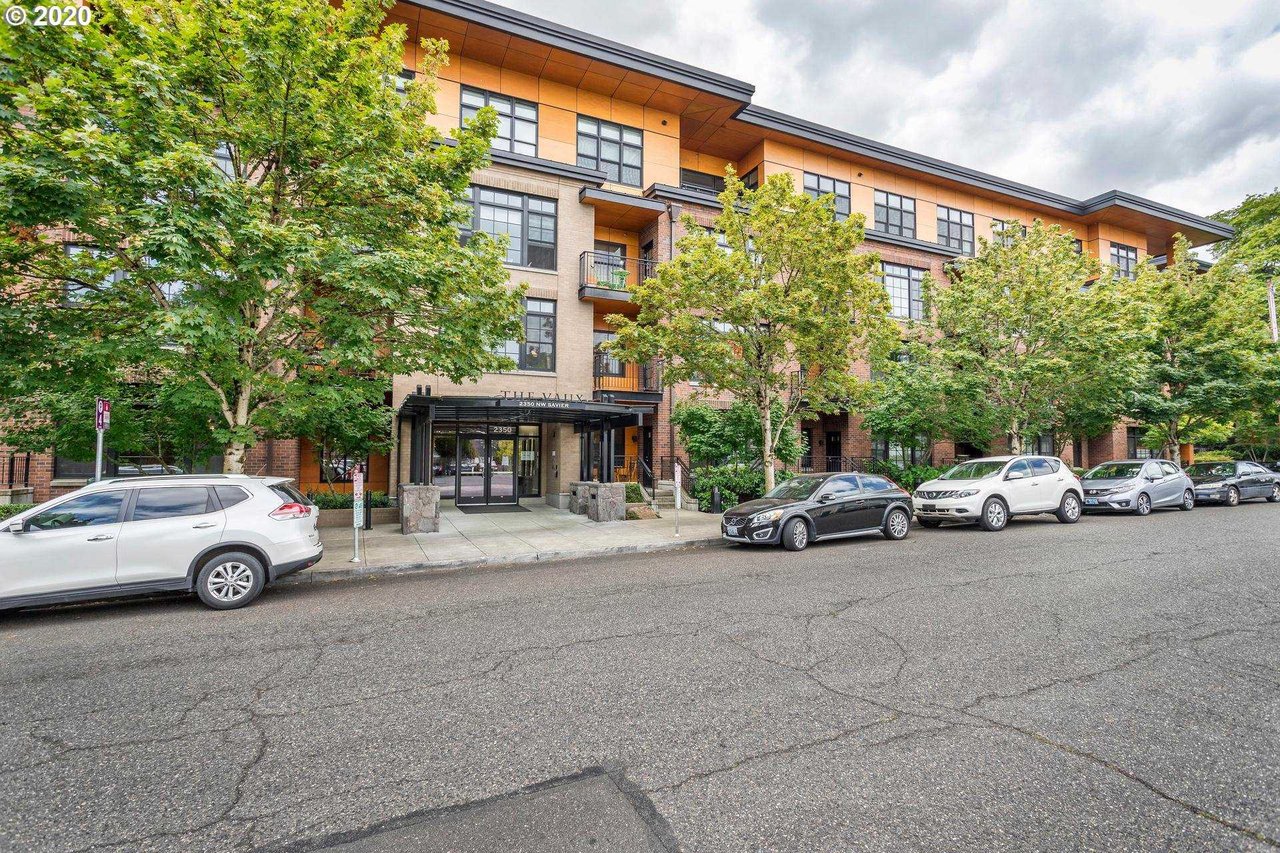 2350 NW SAVIER ST Unit 218
