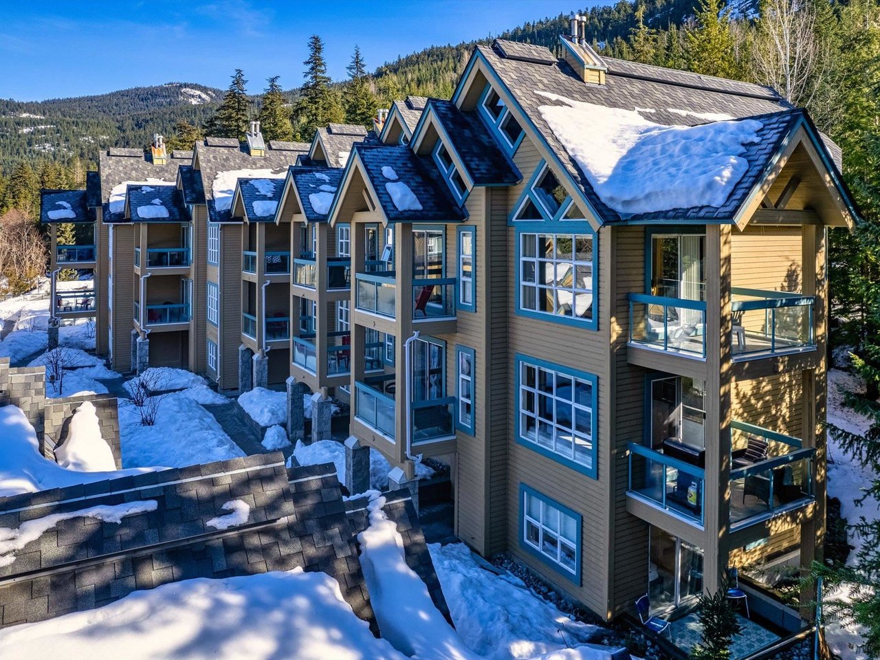 209-4865 Painted Cliff Rd