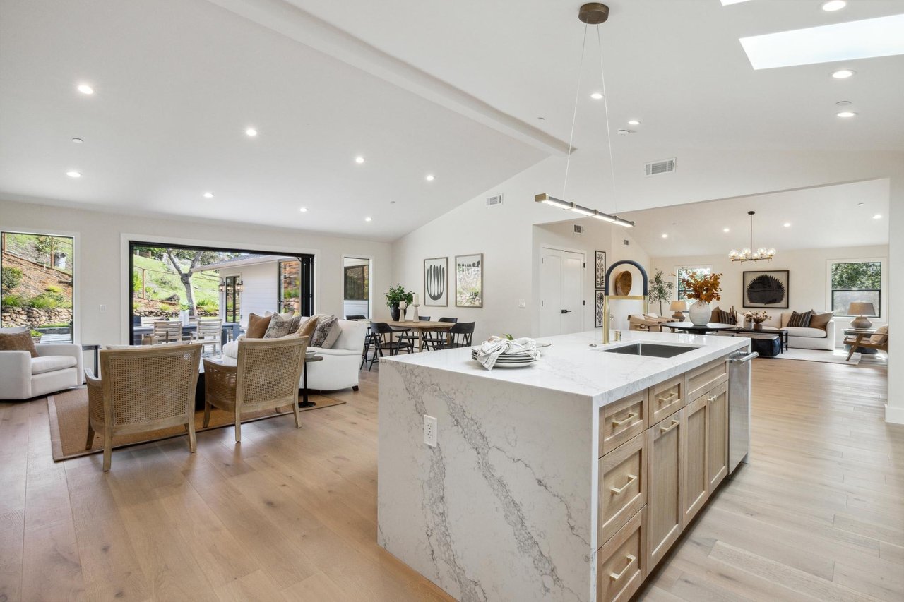 30 Garden Rock Road, San Anselmo