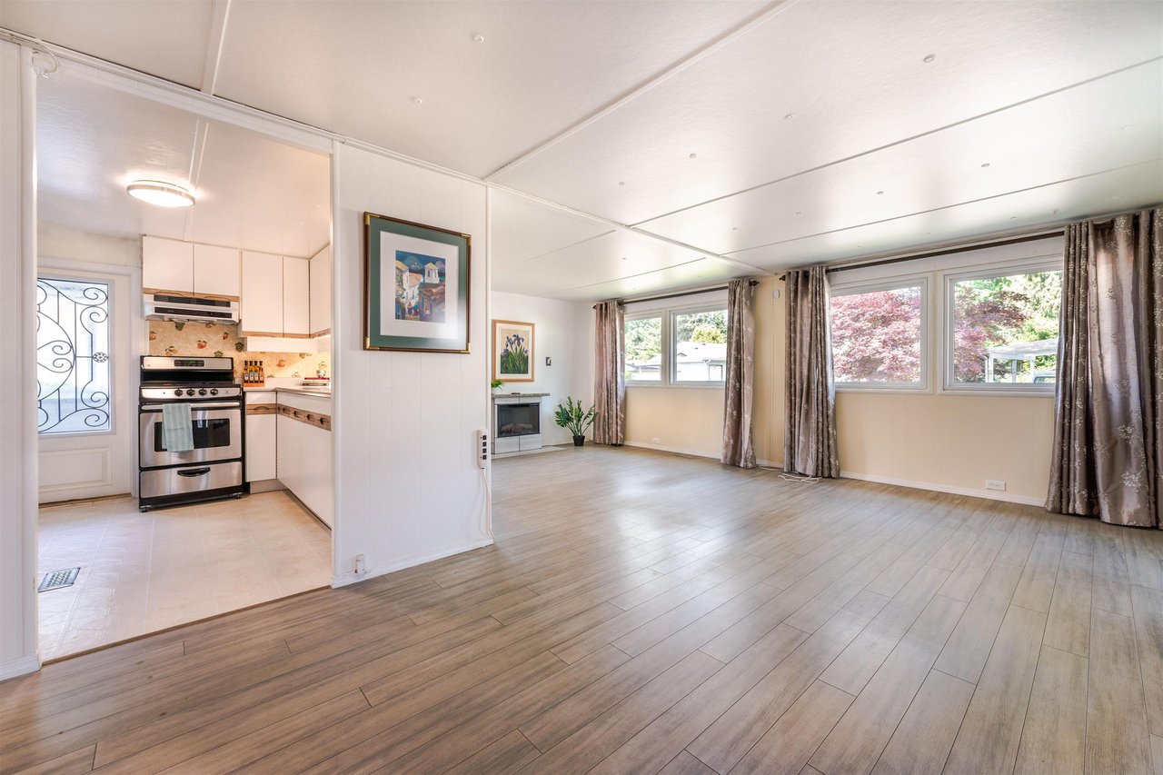 282 Tyee Dr