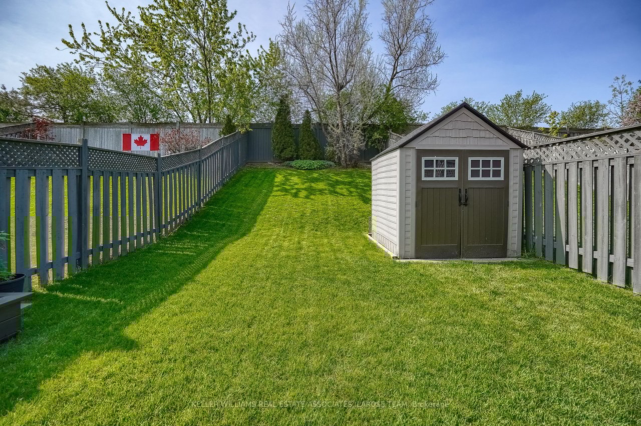 23 Ironhorse Cres