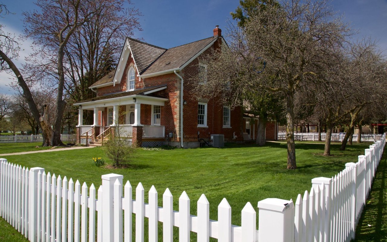 Richmond hill Ontario Real estate, Single family homes.