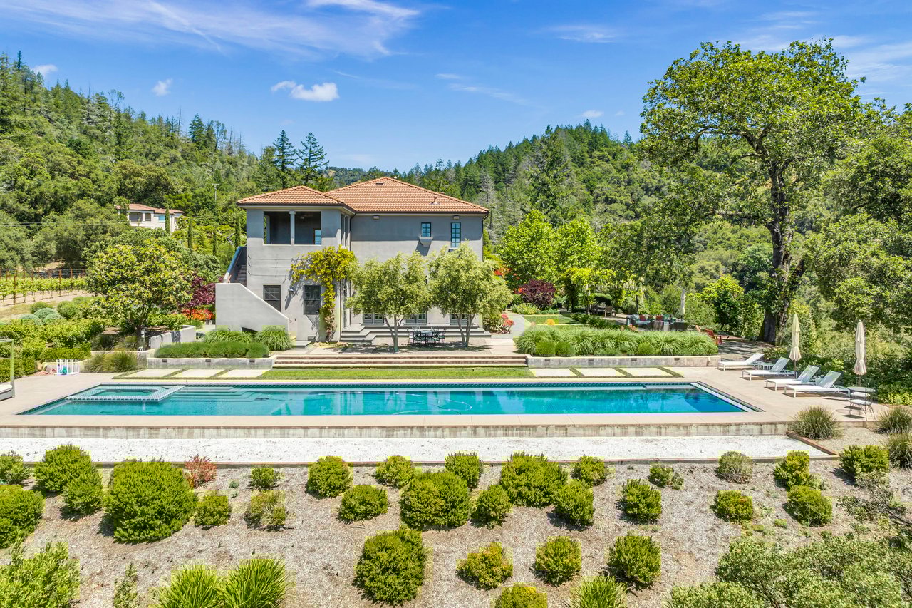 Modern Villa Estate