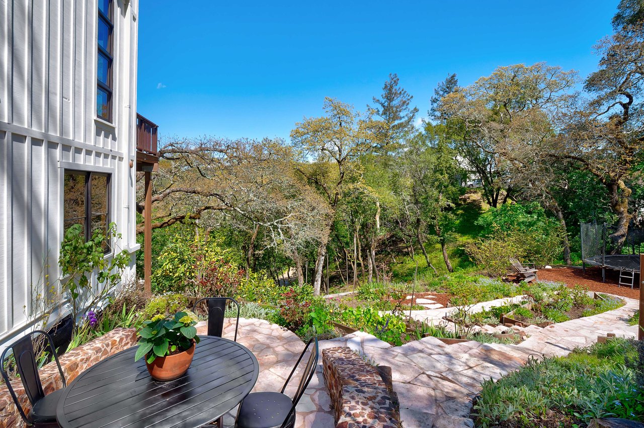 880 Bolinas Road, Fairfax