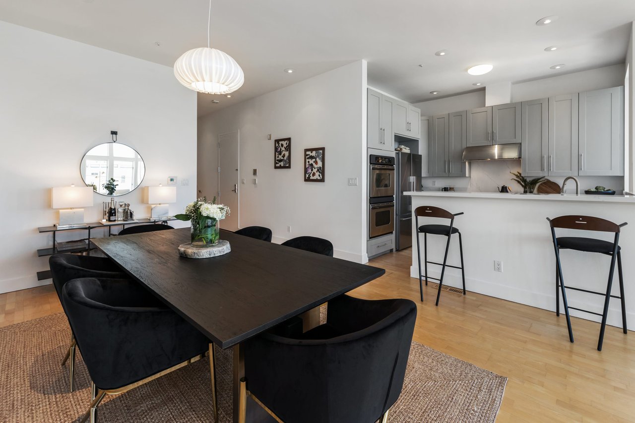 Generously Sized Condo Near Duboce Park