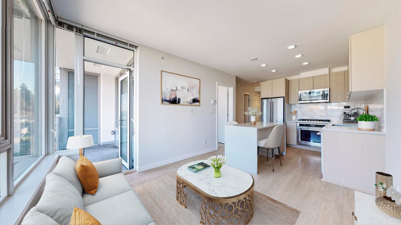 703-530 Whiting Wy
