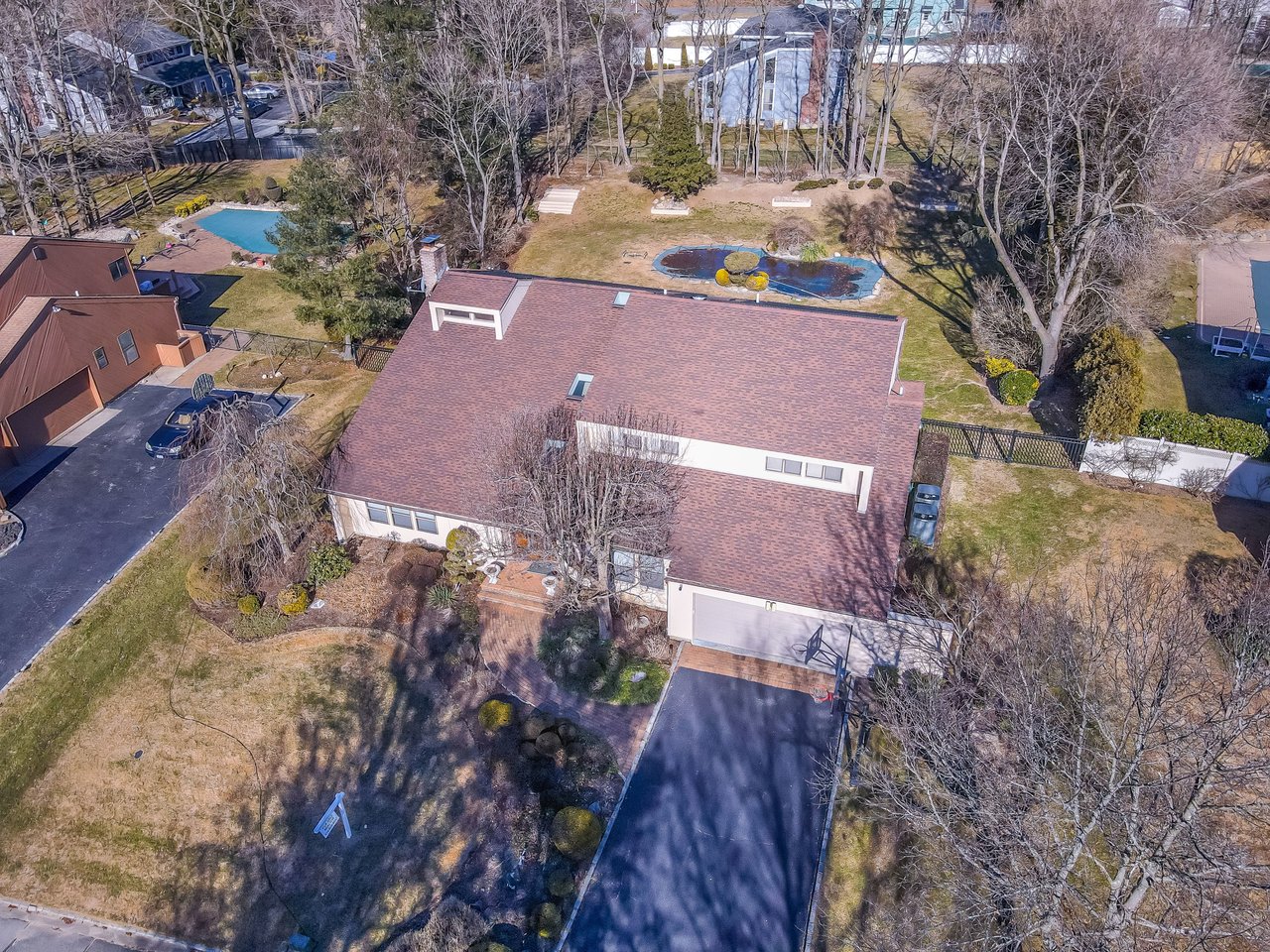 50 Juniper Lane, Muttontown