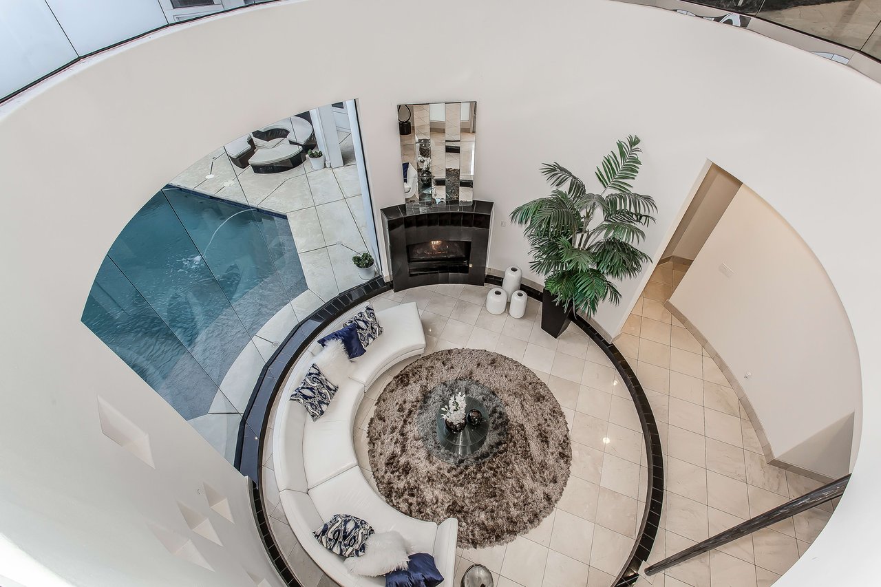 5119 Burkett Dr