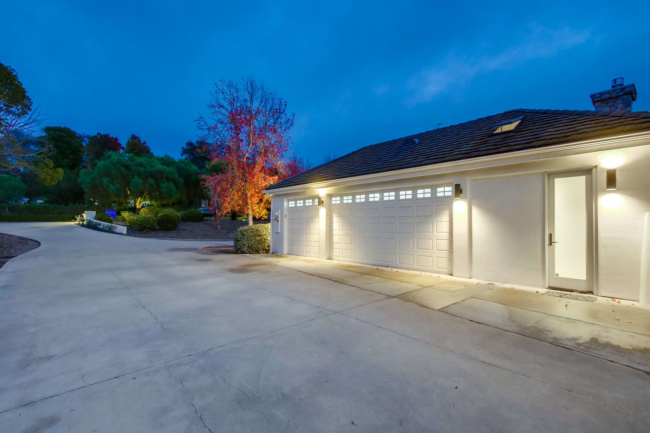 4124 Stonebridge Ln