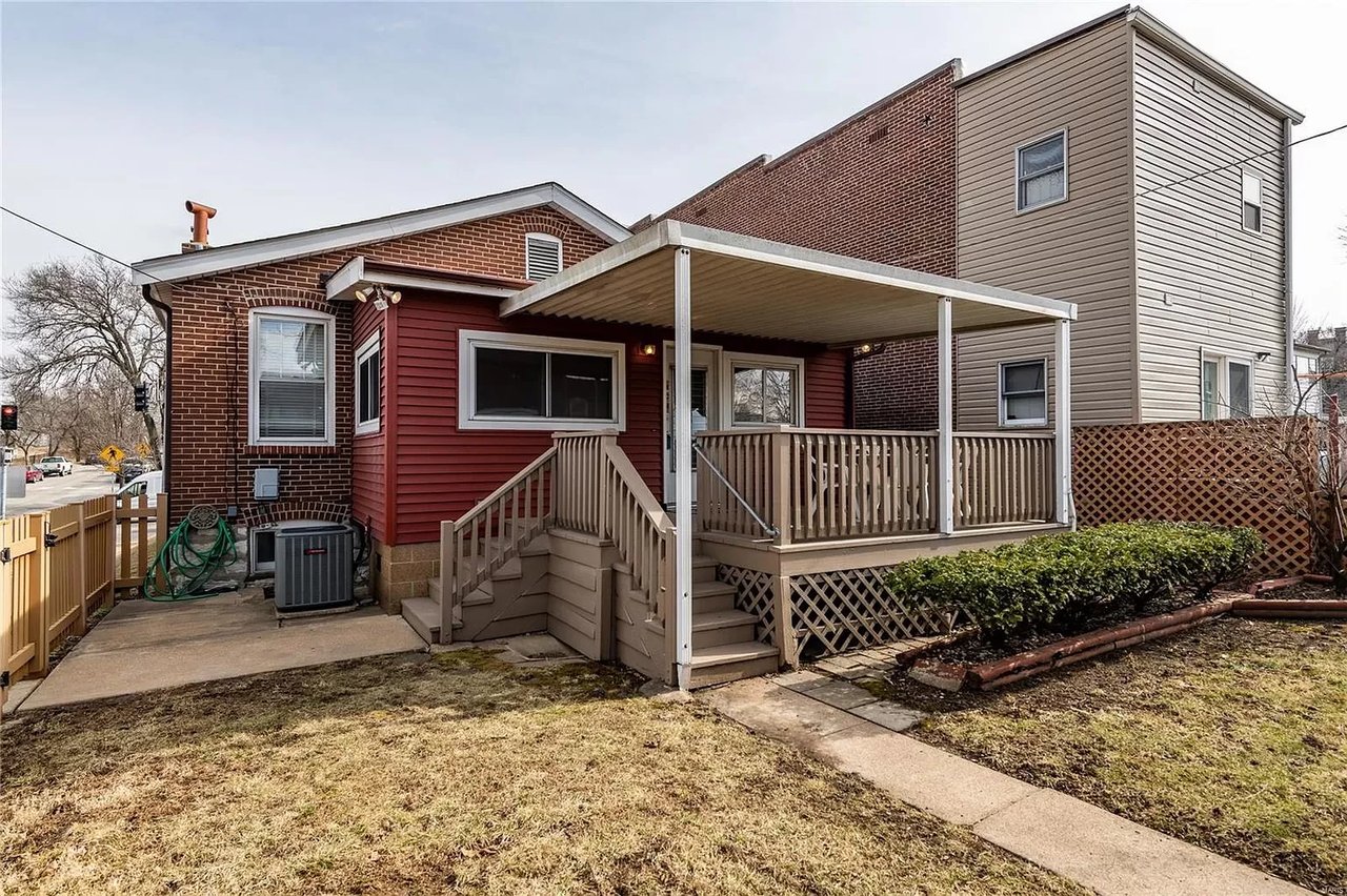722 Loughborough Ave 