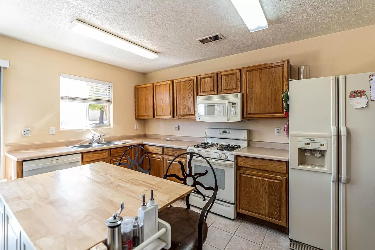 6448 Freemont Hills Loop NE