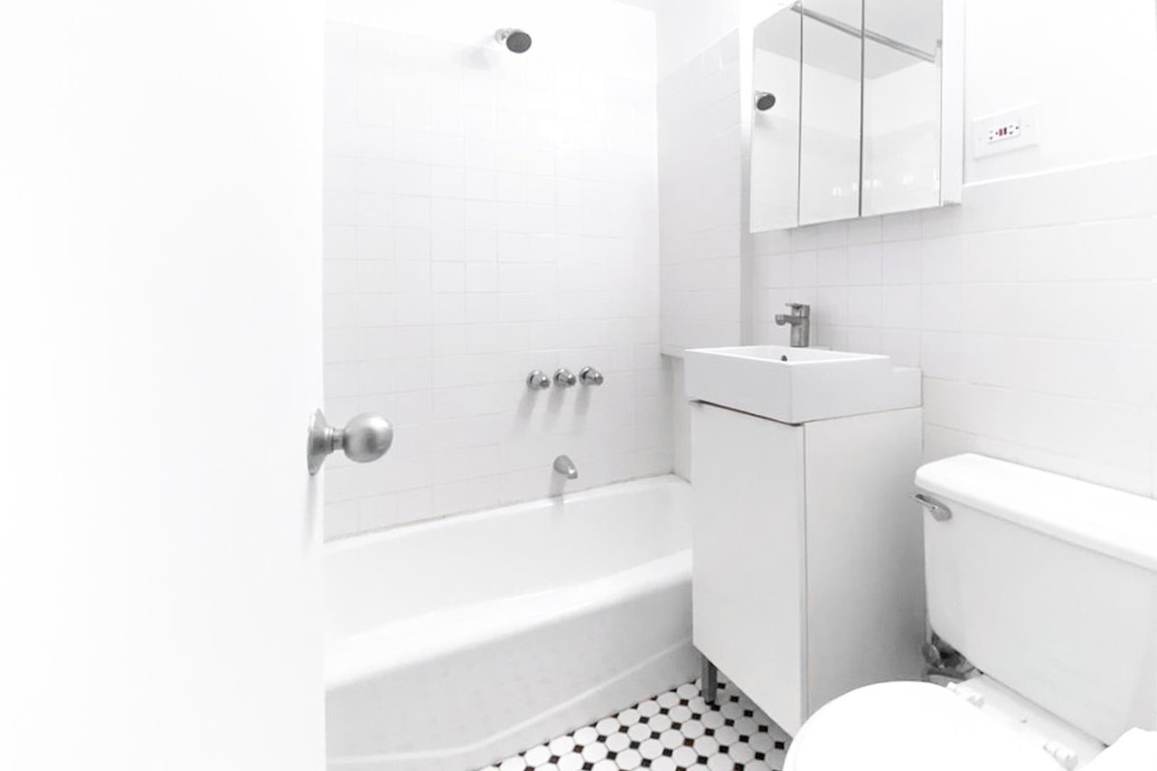 341 East 22nd Street, Apt 1-A