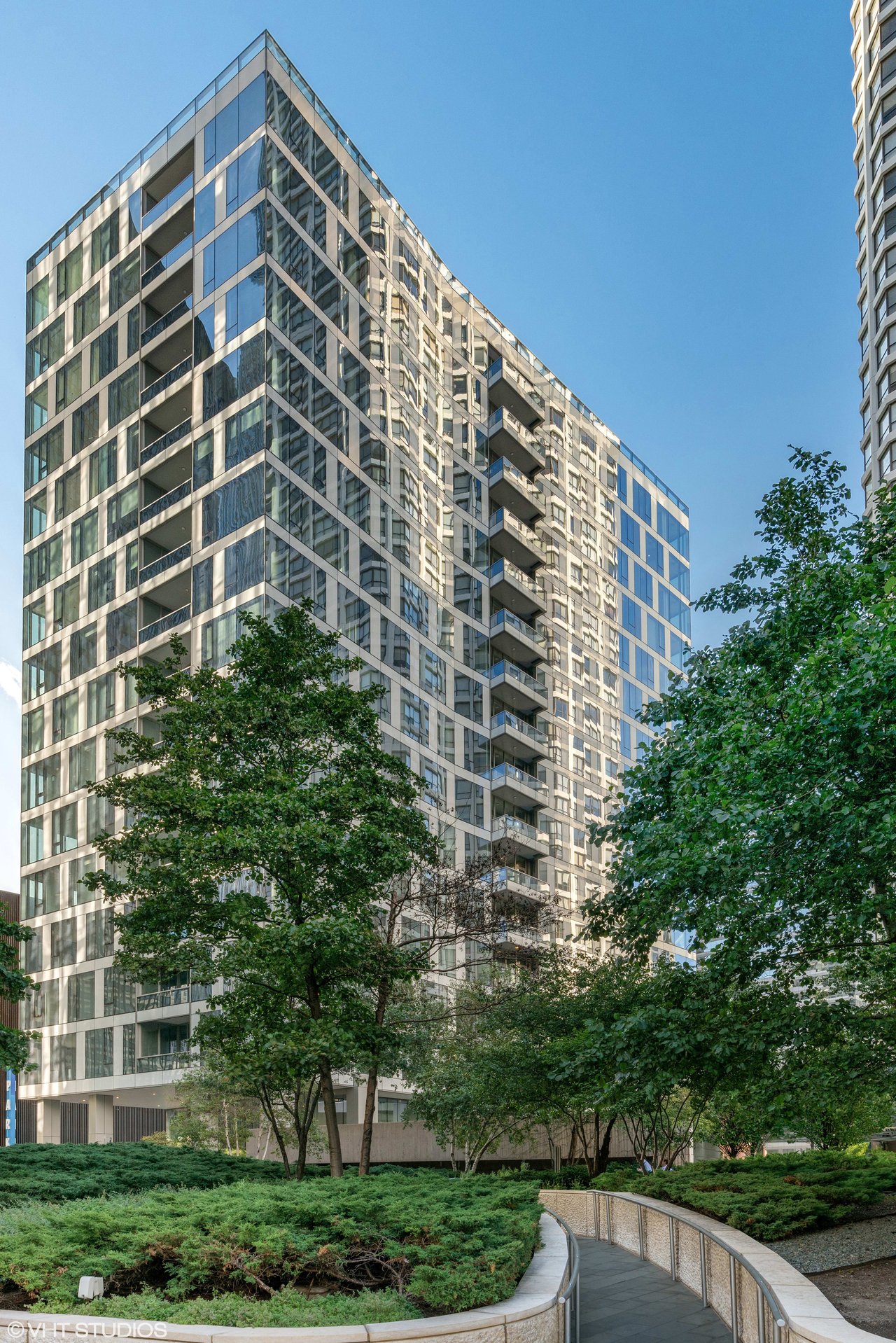 renelle, Ultra Luxury Living International Real Estate Miami Chicago