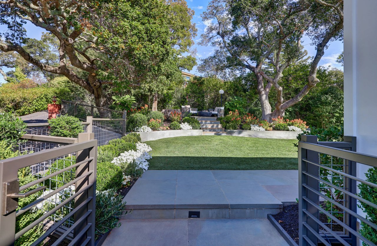 Exceptional Contemporary Renovation